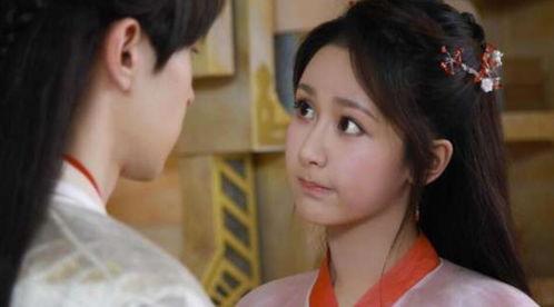 小冉吃瓜视频,揭秘娱乐圈幕后故事