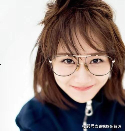 杨紫吃瓜哭的视频,揭秘娱乐圈吃瓜背后的心酸