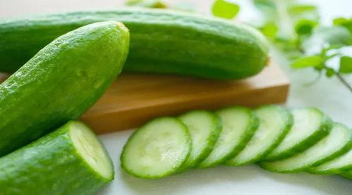 奶香蜜瓜适合老人吃吗视频,适合老年人的夏日美味